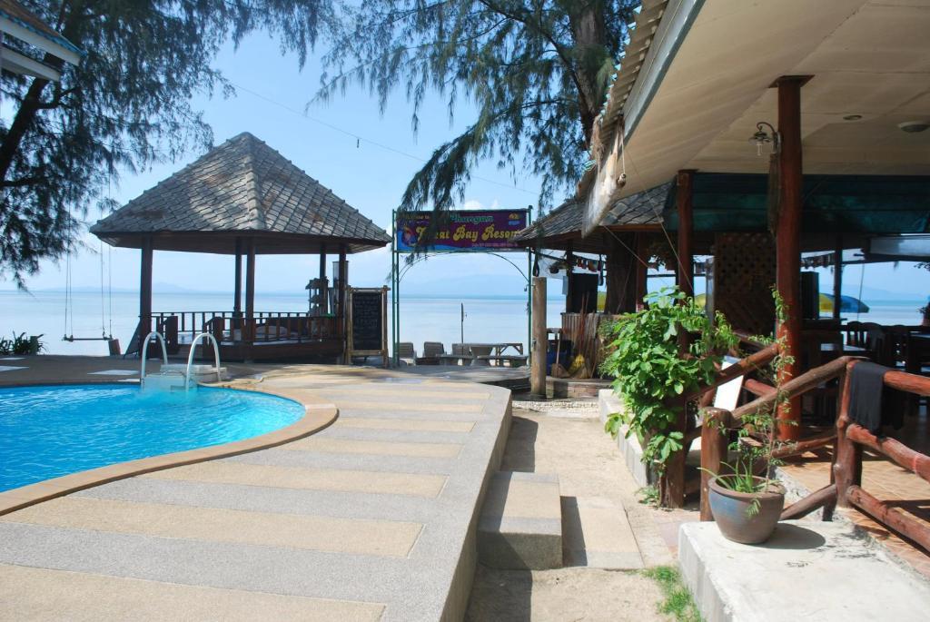 Siraya Beachfront Resort Ko Pha Ngan Buitenkant foto
