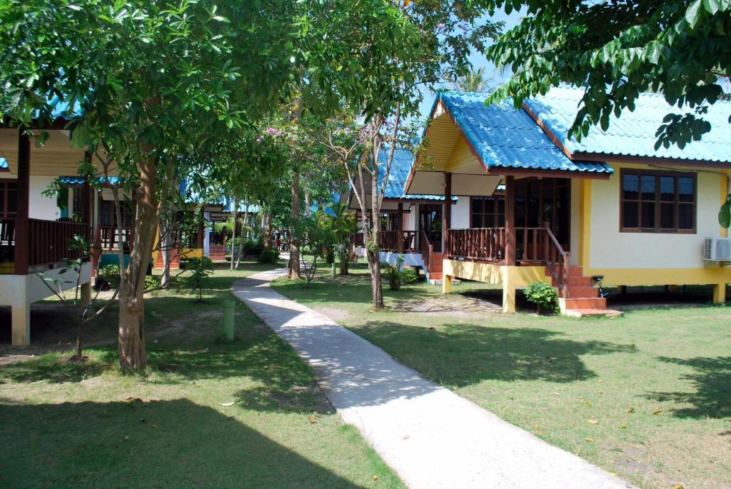 Siraya Beachfront Resort Ko Pha Ngan Buitenkant foto