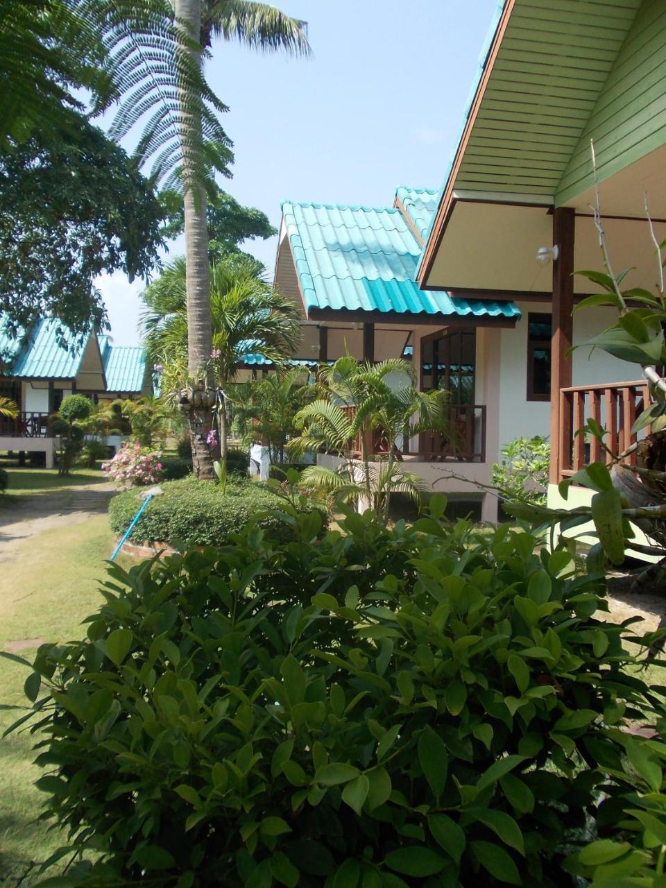 Siraya Beachfront Resort Ko Pha Ngan Buitenkant foto