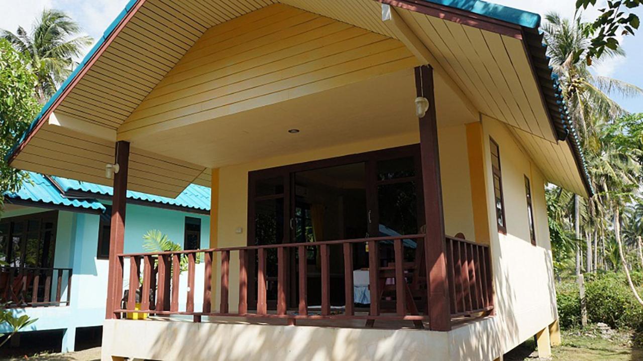 Siraya Beachfront Resort Ko Pha Ngan Buitenkant foto